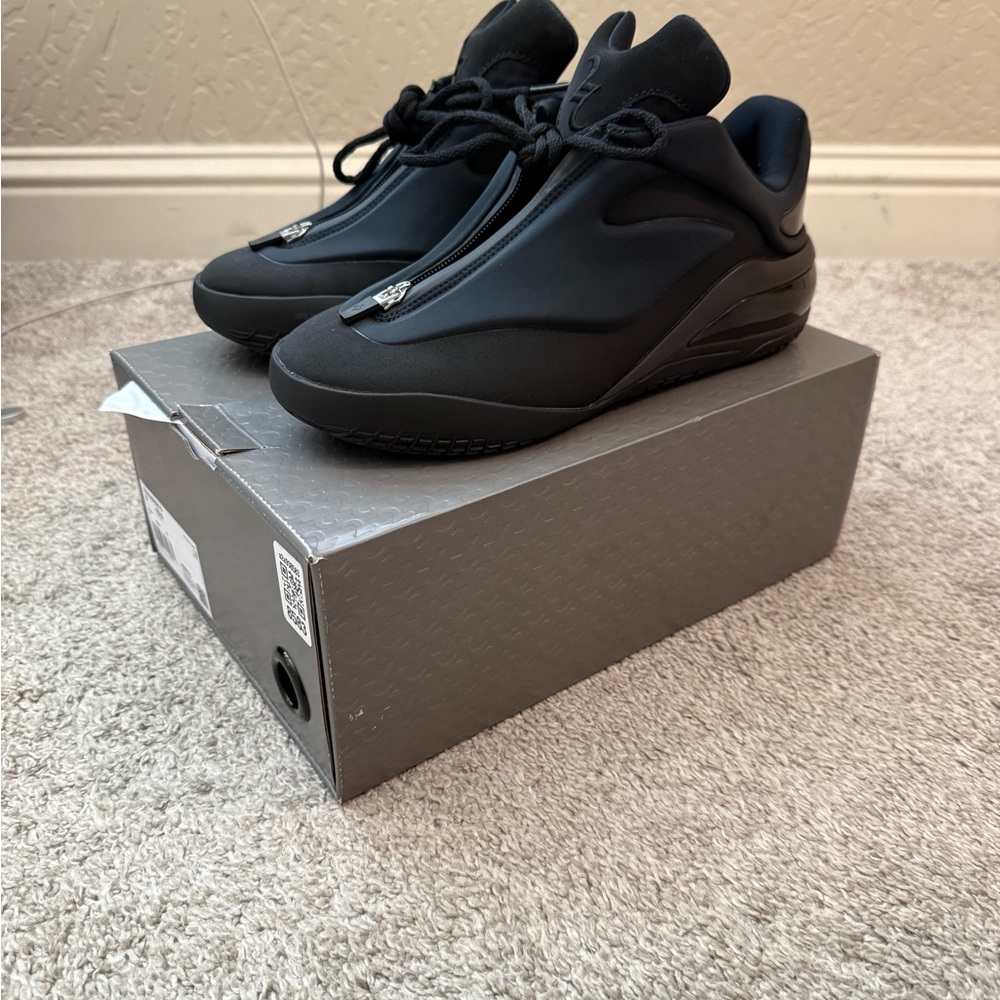 Converse Shai 001
